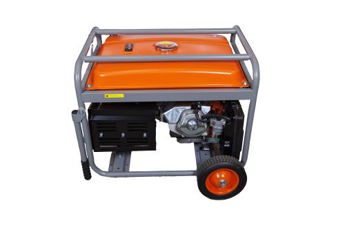 Бензиновый генератор КРАТОН GG-5500EM для дачи фото