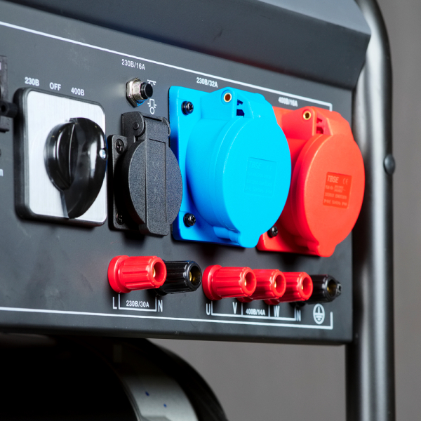 Бензиновый генератор Fubag BS 7500 XD ES DUPLEX для гаража фото