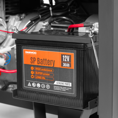 Дизельный генератор DAEWOO DDAE 6000DXE-3 фото