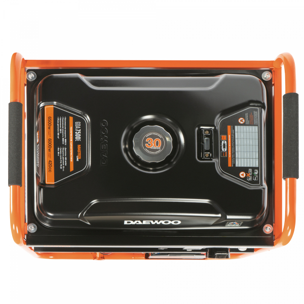 Бензиновый генератор DAEWOO GDA 7500E портативный фото