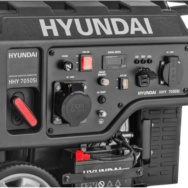 Бензиновый инверторный генератор Hyundai HHY 7050Si портативный фото