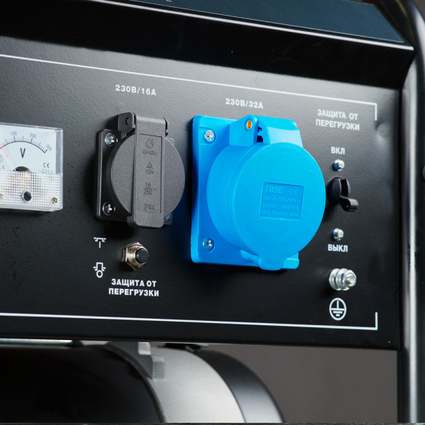 Бензиновый генератор Fubag PRG 5000 ES генератор + Комплект колес и ручек для электростанций в ПОДАРОК для гаража фото