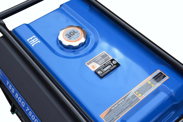 Бензиновый генератор ТСС SGG 7500ЕA с АВР(автозапуском) портативный фото