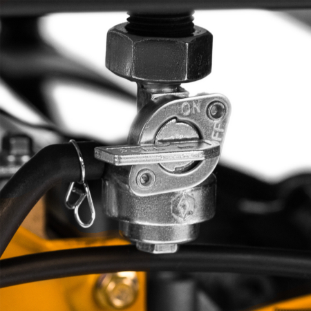 Бензиновый генератор DENZEL PS 80 E-3 фото